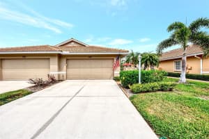 218 AUBURN WOODS CIRCLE, VENICE, FL 34292 - MLS#MFRN6131661