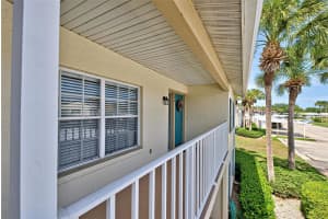 204 SILVER LAKE DRIVE, VENICE, FL 34292 Sold 06/07/24