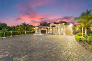 2340 BAYSHORE ROAD, NOKOMIS, FL 34275 - MLS#MFRN6132101