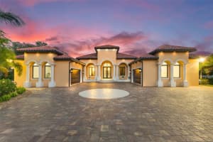 2340 BAYSHORE ROAD, NOKOMIS, FL 34275 - MLS#MFRN6132101