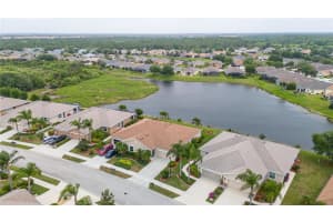 4371 LENOX BOULEVARD, VENICE, FL 34293 Sold 12/30/24