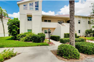 768 VILLAGE CIRCLE, VENICE, FL 34292 Sold 10/01/24