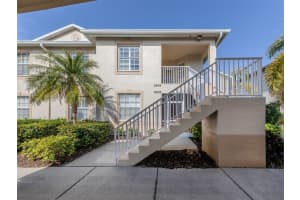 2404 AUBURN LAKES CIRCLE, VENICE, FL 34292 Sold 09/06/24