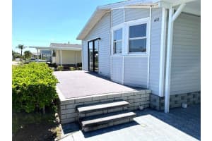 402 CATAMARAN COURT, NORTH PORT, FL 34287 Sold 11/15/24
