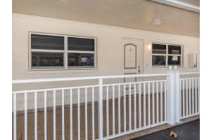 255 THE ESPLANADE N #105, VENICE, FL 34285 Sold 09/13/24