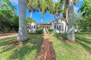 7413 BROUGHTON STREET, SARASOTA, FL 34243 Sold 09/17/24