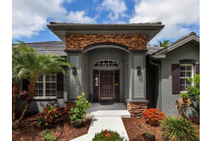 1629 LANDFALL DR, NOKOMIS, FL 34275 Sold 10/17/24