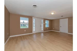 875 SOUTHLAND ROAD, VENICE, FL 34293 Sold 04/17/25
