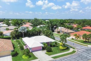 327 ROSELING CIRCLE, VENICE, FL 34293 Sold 09/03/24
