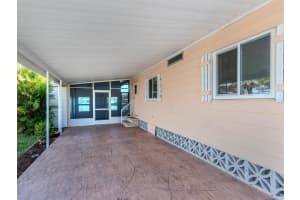 109 LAKEVIEW DRIVE, NORTH PORT, FL 34287 - MLS#MFRN6133122