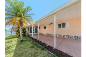 109 LAKEVIEW DRIVE, NORTH PORT, FL 34287 - MLS#MFRN6133122