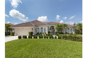 398 AUTUMN CHASE DRIVE, VENICE, FL 34292 Sold 09/13/24