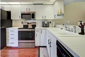 203 SILVER LAKE DRIVE, VENICE, FL 34292 Sold 09/24/24