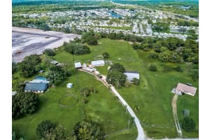 1109 TWIN LAUREL BOULEVARD, NOKOMIS, FL 34275 - MLS#MFRN6133285