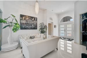 4252 CORSO VENETIA BOULEVARD, VENICE, FL 34293 Sold 08/07/24
