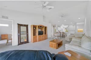 6451 BAY CEDAR LANE, BRADENTON, FL 34203 Sold 10/29/24