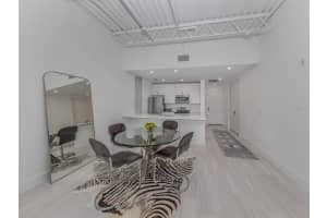 332 COCOANUT AVENUE, SARASOTA, FL 34236 - MLS#MFRN6133602