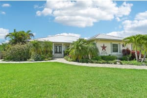 436 ALLIGATOR DRIVE, VENICE, FL 34293 Sold 10/04/24