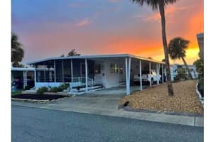 5720 Hyacinth Rd, VENICE