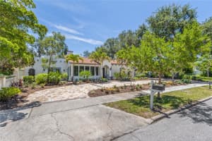 313 HARBOR DR S., VENICE, FL 34285 Sold 11/21/24