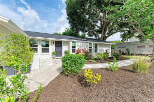 2136 CLEMATIS PLACE, SARASOTA, FL 34239 Sold 10/15/24