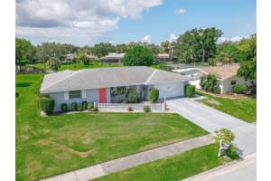 2462 BREAKWATER CIRCLE, SARASOTA, FL 34231 Sold 08/14/24