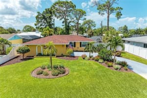 320 AURORA STREET, VENICE, FL 34285 Sold 01/30/25