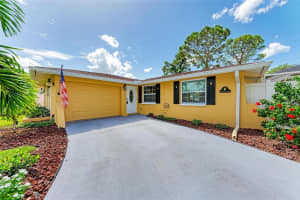 320 AURORA STREET, VENICE, FL 34285 Sold 01/30/25