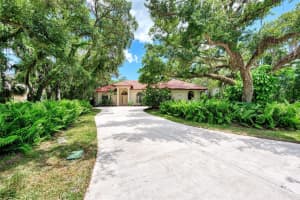 184 GRAND OAK CIRCLE, VENICE, FL 34292 Sold 10/07/24