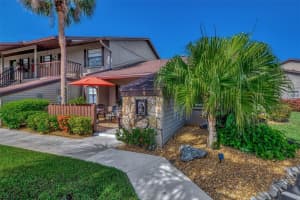 927 CAPRI ISLES BOULEVARD, VENICE, FL 34292 Sold 10/15/24