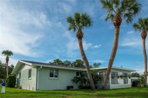 1201 CYPRESS AVENUE, VENICE, FL 34285 Sold 04/23/25
