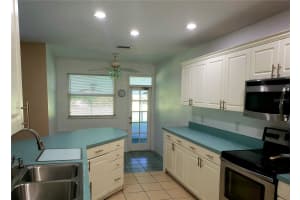 5709 33RD STREET, BRADENTON, FL 34203 Sold 03/31/25