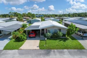 107 TAHITIAN WAY, NORTH PORT, FL 34287 - MLS#MFRN6133947