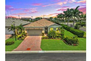 908 PADILLA COURT, VENICE, FL 34292 Sold 11/12/24