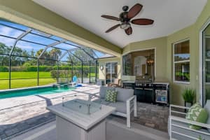 7728 DRAYTON CIRCLE, BRADENTON, FL 34201 Sold 09/16/24