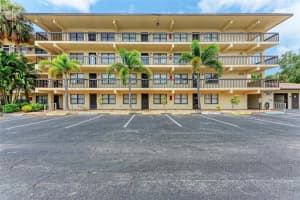 315 30TH AVENUE, BRADENTON, FL 34205 Sold 02/11/25