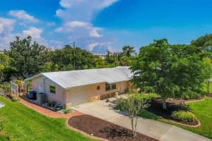 401 PEACH STREET, VENICE, FL 34285 Sold 03/18/25