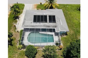 221 MALVERN DRIVE, VENICE, FL 34293 Sold 08/22/25