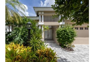 306 LANSBROOK DRIVE, VENICE, FL 34292 Sold 01/03/25