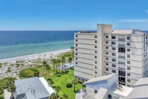 700 GOLDEN BEACH BOULEVARD, VENICE, FL 34285 Sold 11/21/24