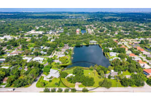 4634 MCINTOSH ROAD, SARASOTA, FL 34233 Sold 09/30/24