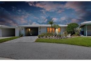 517 CIRCLEWOOD DRIVE, VENICE, FL 34293 Sold 04/11/25