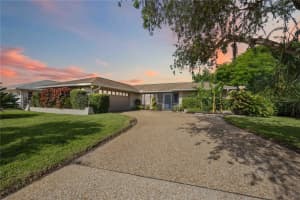 1610 VIKKI COURT, VENICE, FL 34293 Sold 11/01/24