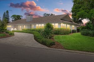 322 YACHT HARBOR DRIVE, OSPREY, FL 34229 Sold 09/27/24