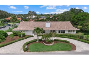322 YACHT HARBOR DRIVE, OSPREY, FL 34229 Sold 09/27/24