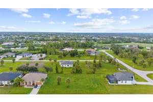 70 TEE VIEW ROAD, ROTONDA WEST, FL 33947 - MLS#MFRN6134285