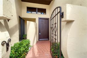 440 PALMETTO COURT, VENICE, FL 34285 Sold 11/27/24