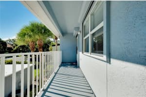 880 BIRD BAY DRIVE, VENICE, FL 34285 Sold 01/28/25