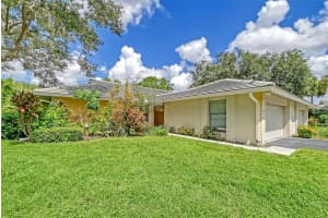 338 PEMBROKE DRIVE, VENICE, FL 34293 Sold 06/30/25