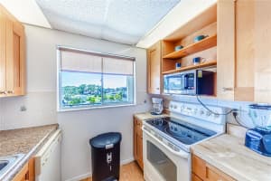 708 TAMIAMI TRAIL, VENICE, FL 34285 Sold 03/26/25